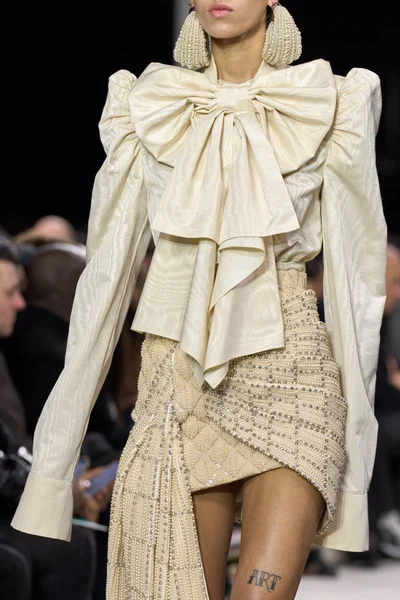 Look 42